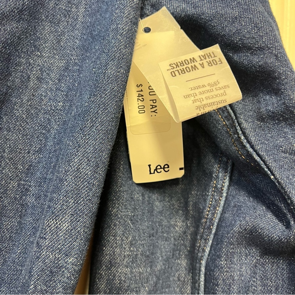 Lee Denim Jumpsuit Womens Medium Organic Cotton Pleated Overall Belted Blue NWT - Picture 2 of 6